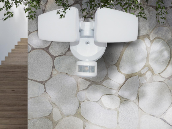 Kültéri fehér LED reflektor PIR érzékelővel 24W/3000K/4000K/6000K - LFX125